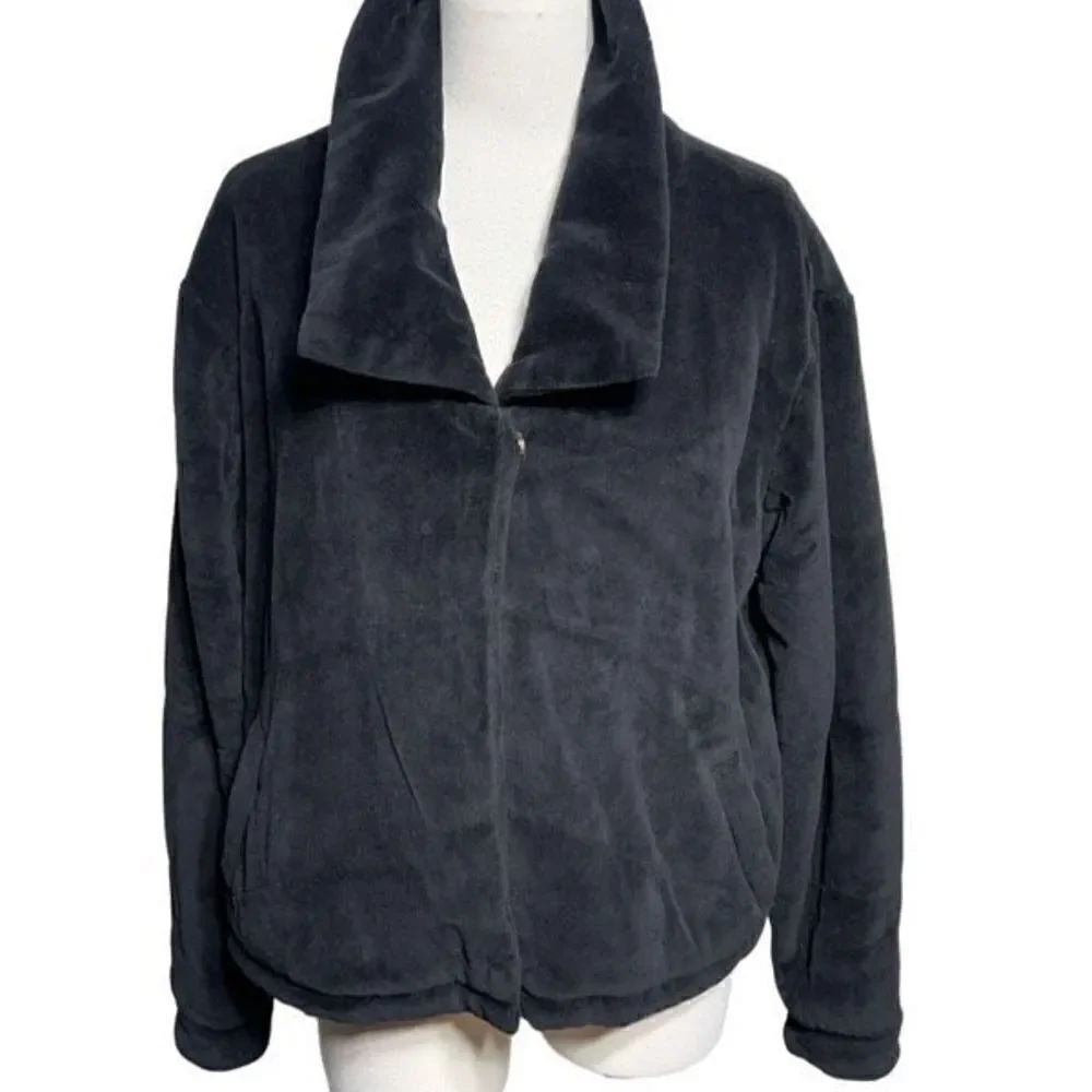 Young Fabulous & Broke NWT Black Flurry Velour Puffer Jacket Size Medium